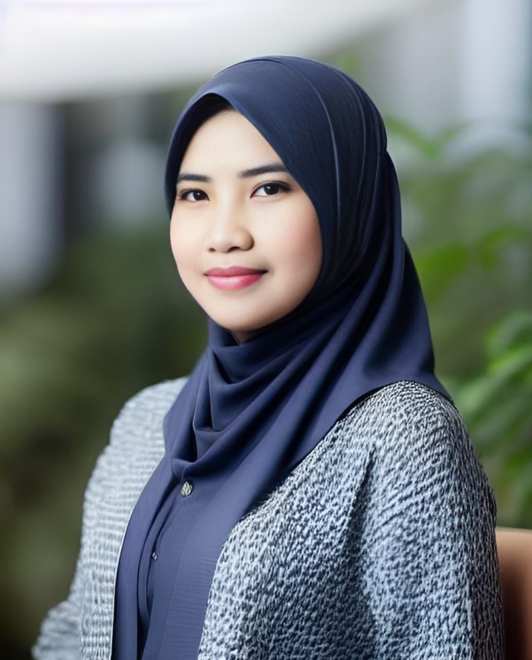 Leni Sabrina, S.P., M.Si.