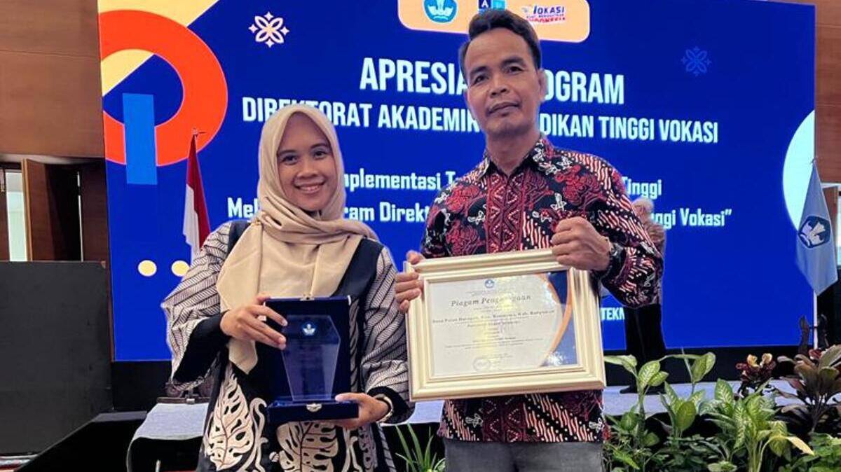 Politeknik Negeri Sriwijaya Bawa Pulang Trofi Desa Sasaran Terbaik, Ini Rahasianya